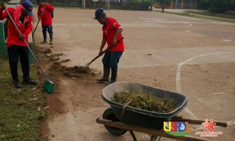 MANTENIMIENTO Y LIMPIEZA DE PARQUES Y ESCENARIOS DEPORTIVOS