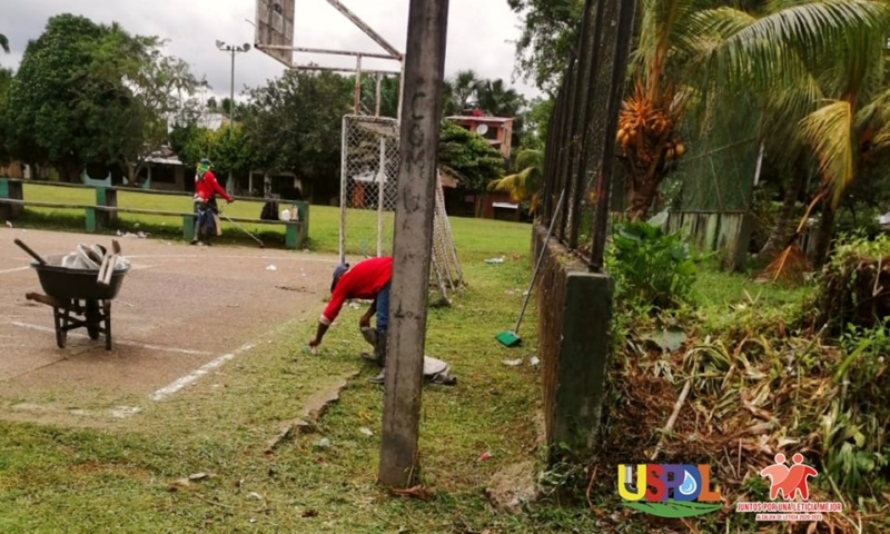 MANTENIMIENTO Y LIMPIEZA DE PARQUES Y ESCENARIOS DEPORTIVOS