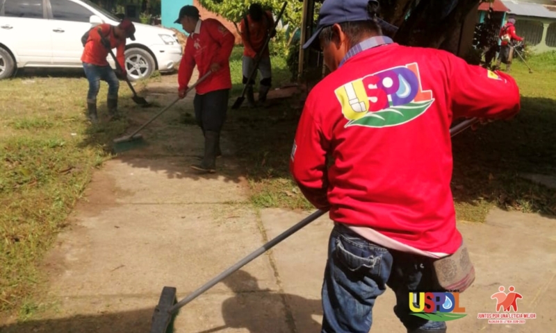 LIMPIEZA Y PODA PARQUE IANE